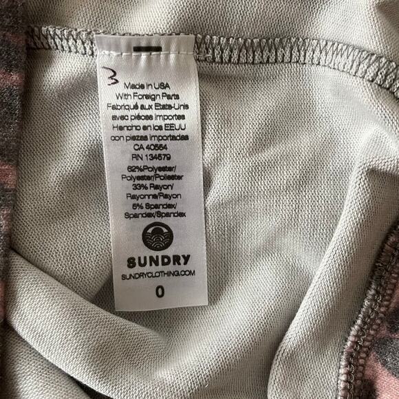 New Sundry Animal Print Drapey Pullover Sweater Women's Size Size 0/XS - Picture 7 of 10